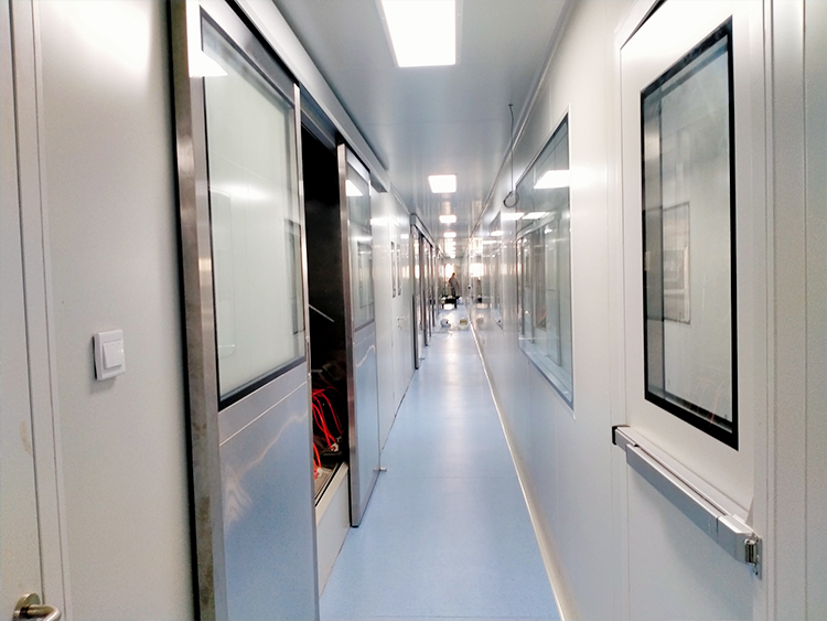 03噴漆線凈化車間.jpg 03噴漆線凈化車間.jpg